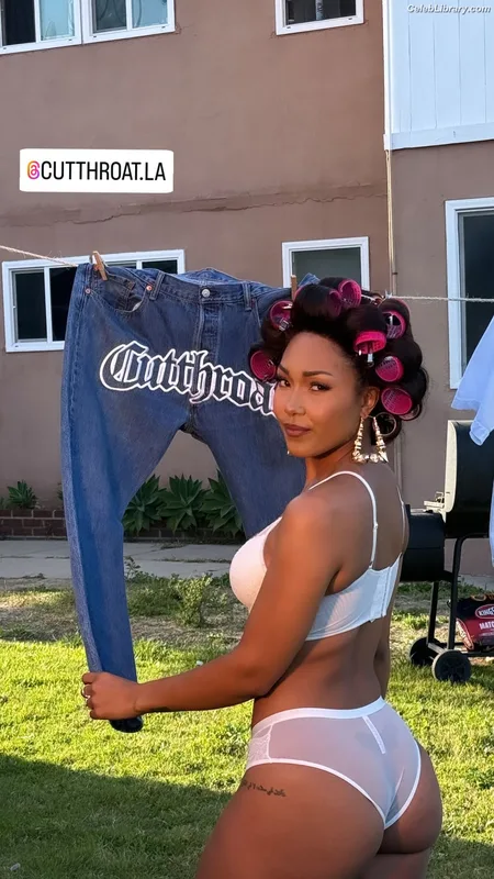 Parker McKenna Posey photo 19 of 797