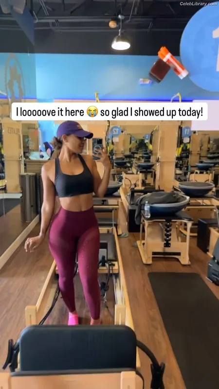 Parker McKenna Posey photo 9 of 797