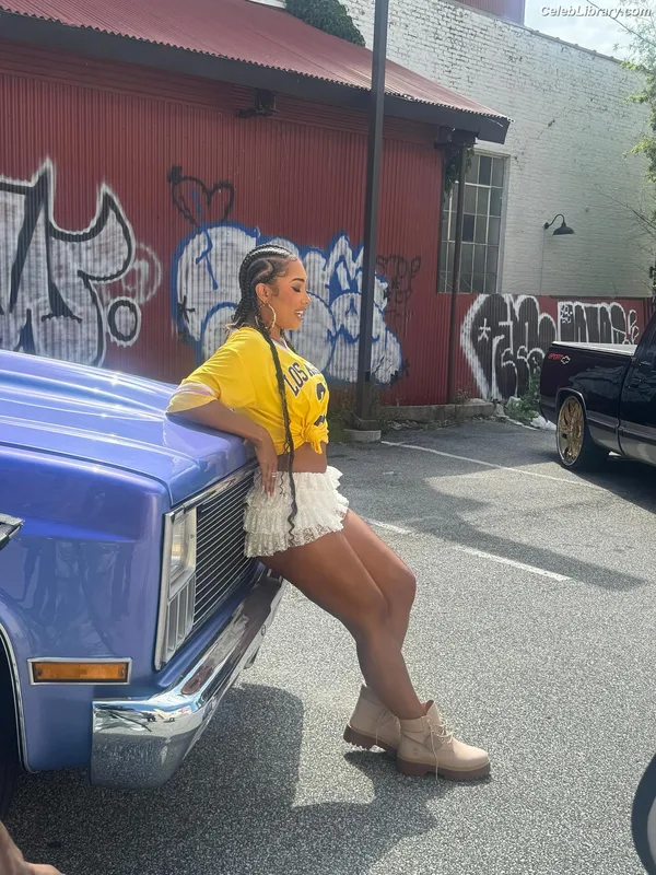 Parker McKenna Posey photo 12 of 797