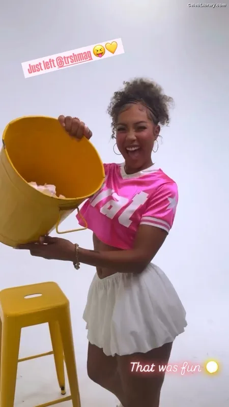 Parker McKenna Posey photo 23 of 797