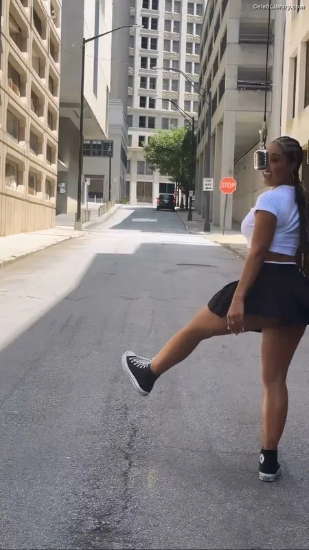 Parker McKenna Posey photo 2 of 797