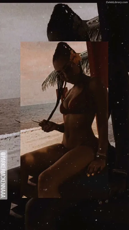 Parker McKenna Posey photo 8 of 797