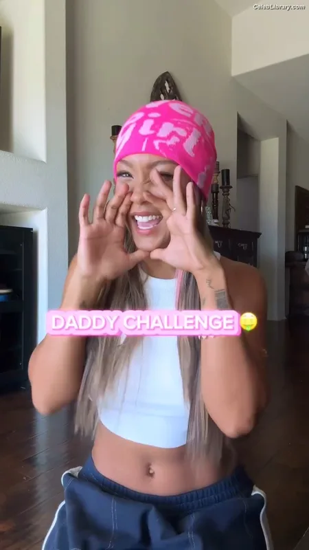 Parker McKenna Posey photo 8 of 797