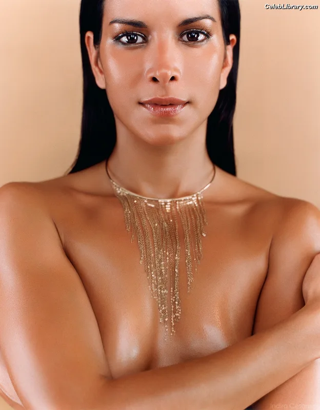Patricia Velasquez photo 1 of 54