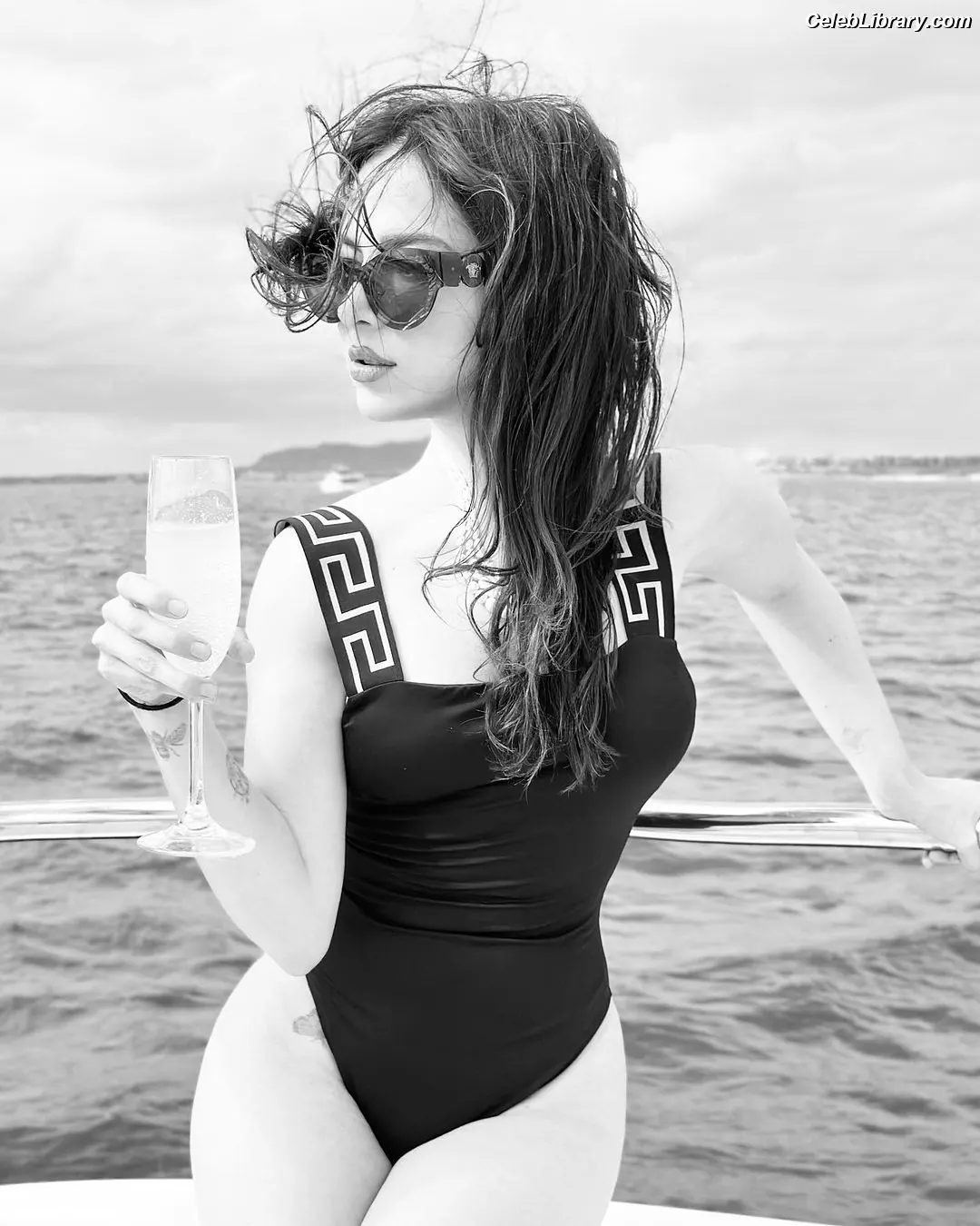 Paty Cantu photo 2 of 83