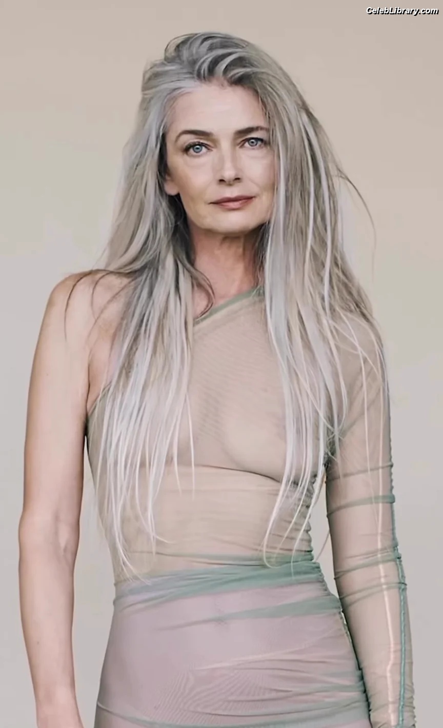 Paulina Porizkova photo 11 of 52