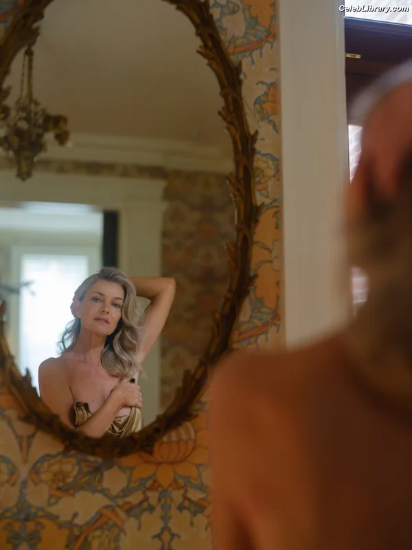 Paulina Porizkova photo 2 of 52