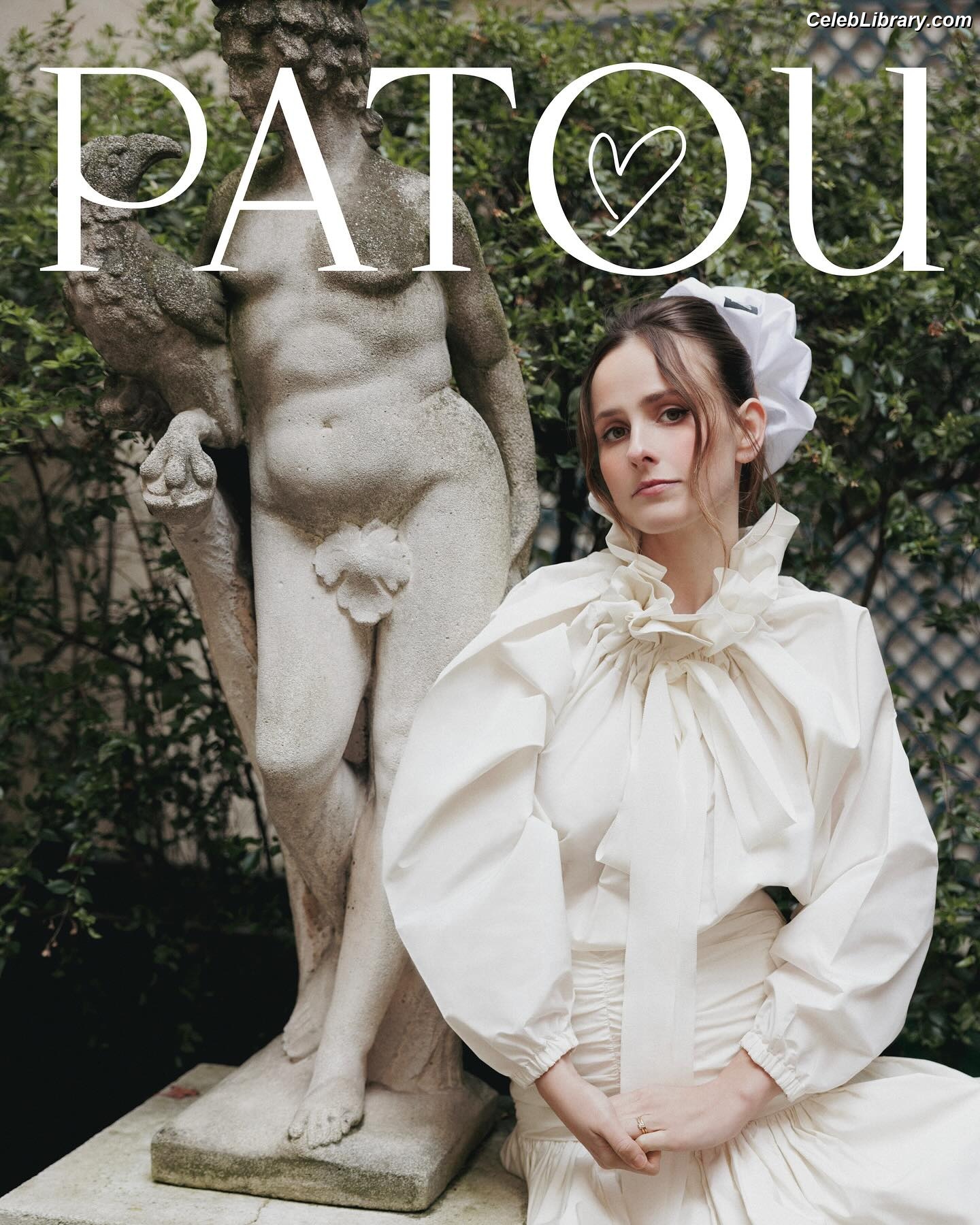 Pauline Chalamet photo 2 of 80