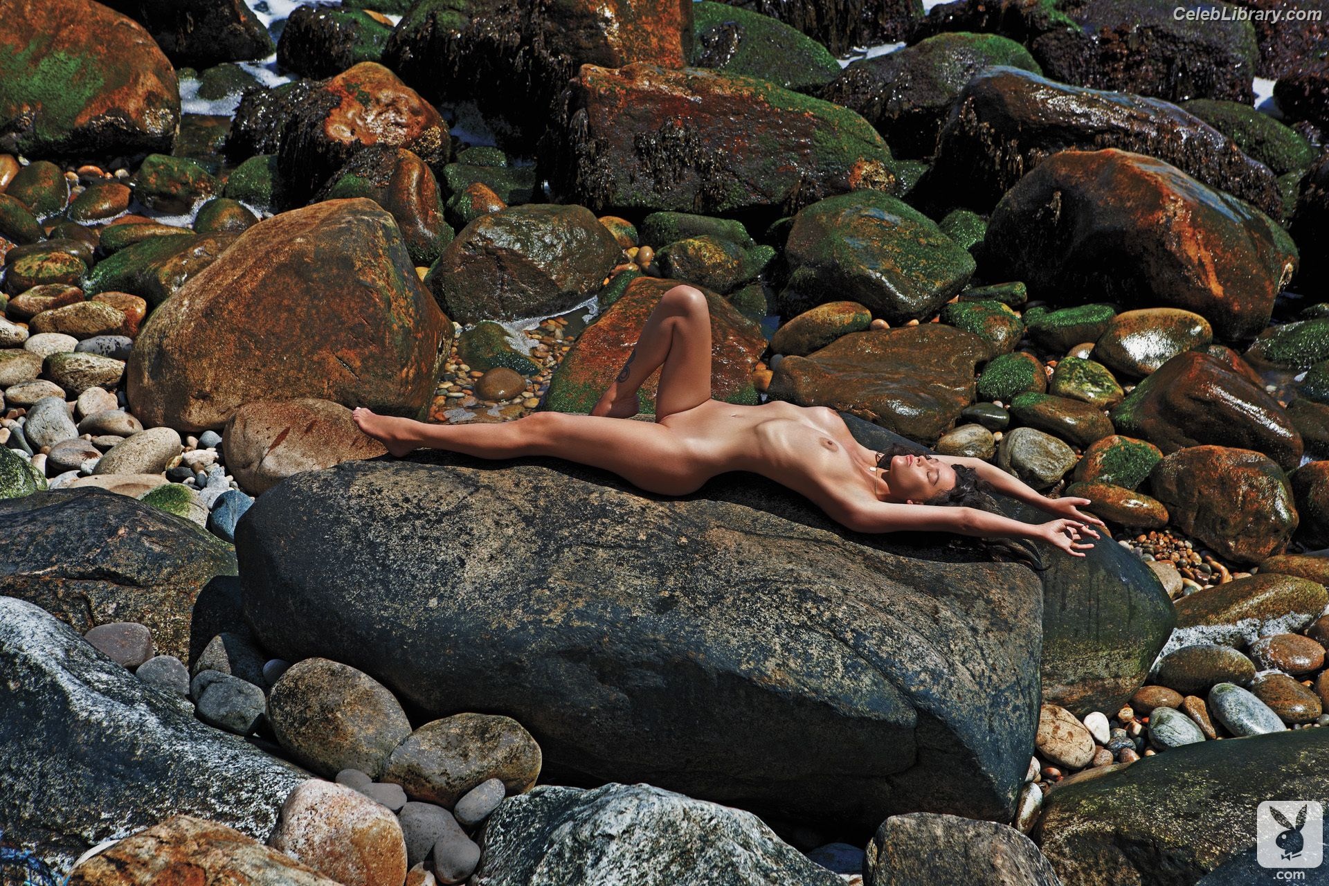 Paz de la Huerta photo 4 of 77