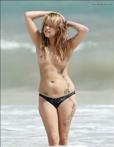 Peaches Geldof photo 21 of 41
