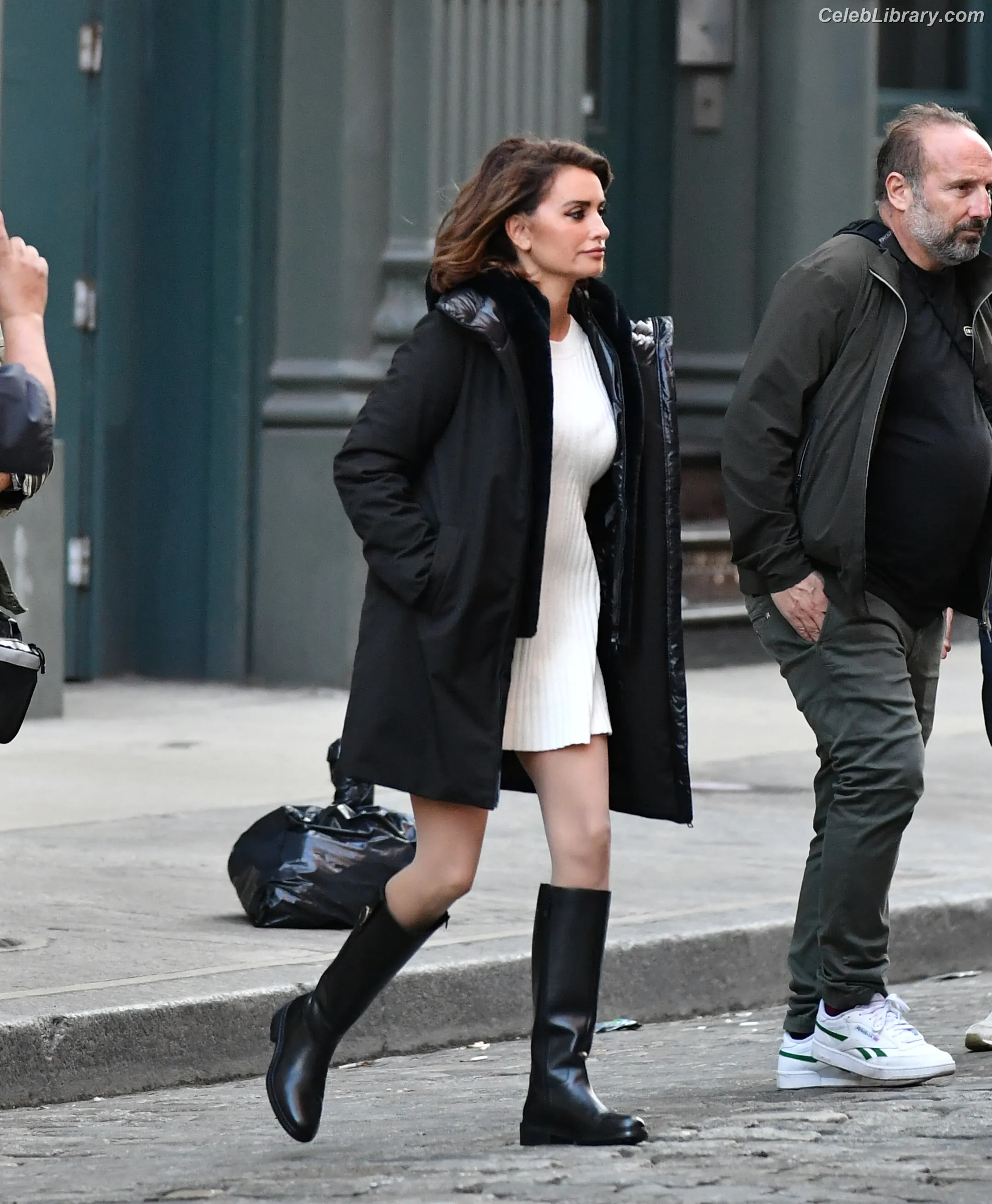 Penelope Cruz photo 3 of 338