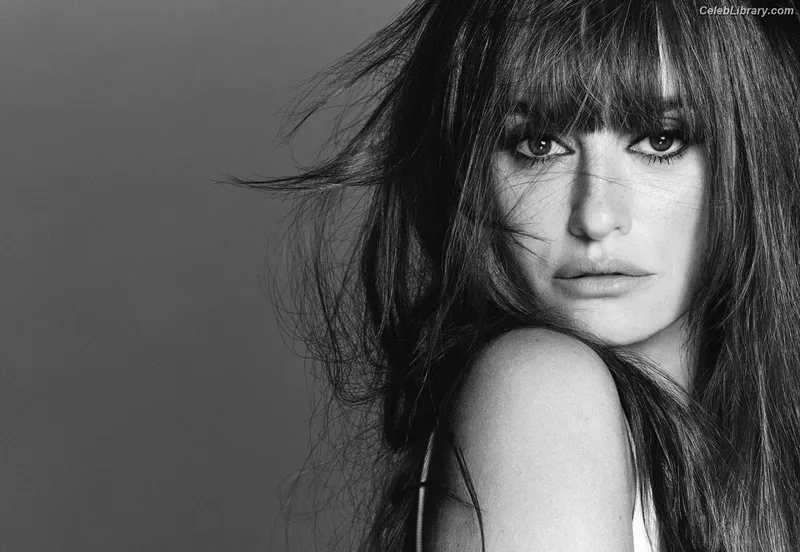 Penelope Cruz photo 4 of 337