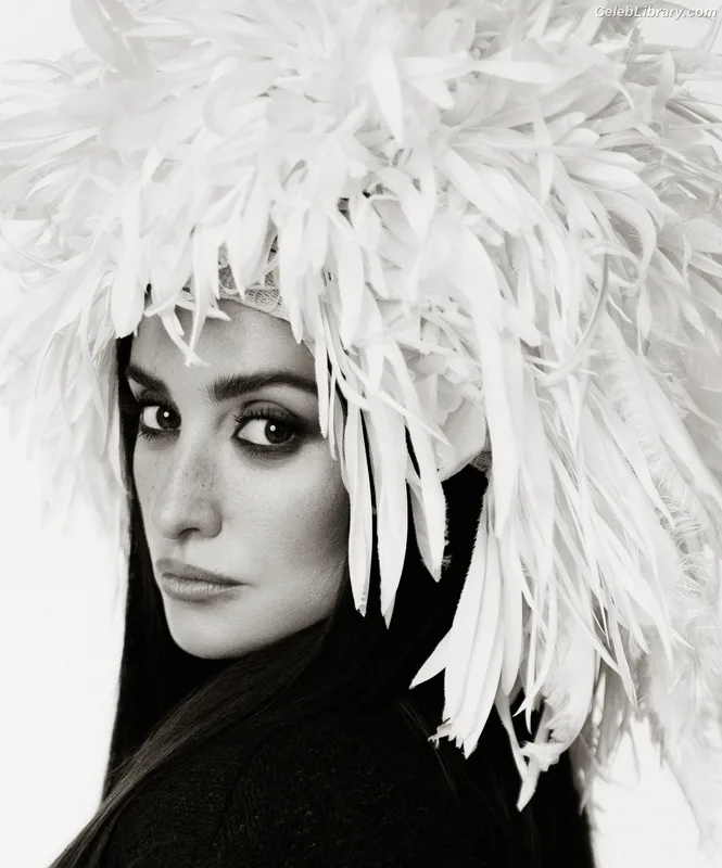 Penelope Cruz photo 9 of 337