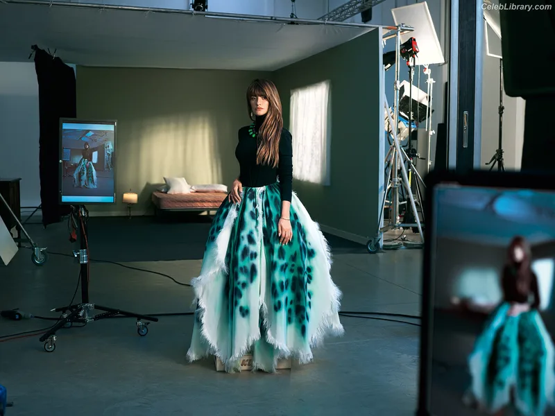 Penelope Cruz photo 18 of 337