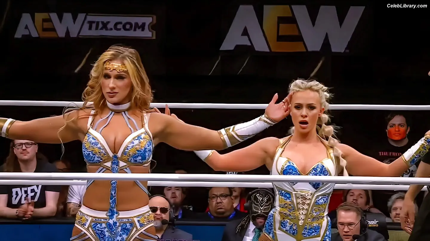 Penelope Ford photo 24 of 214