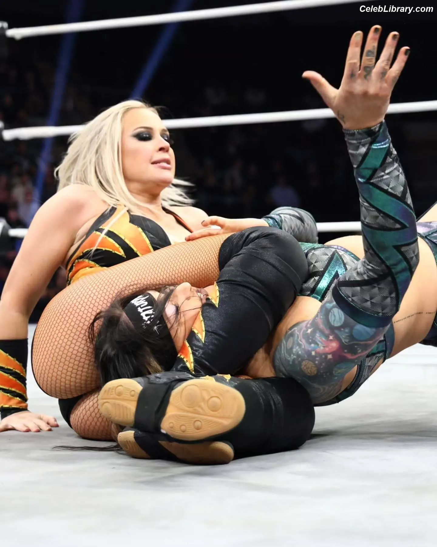 Penelope Ford photo 9 of 214
