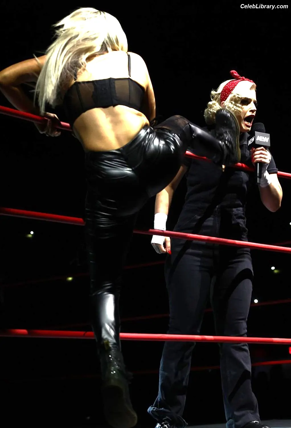 Penelope Ford photo 14 of 214
