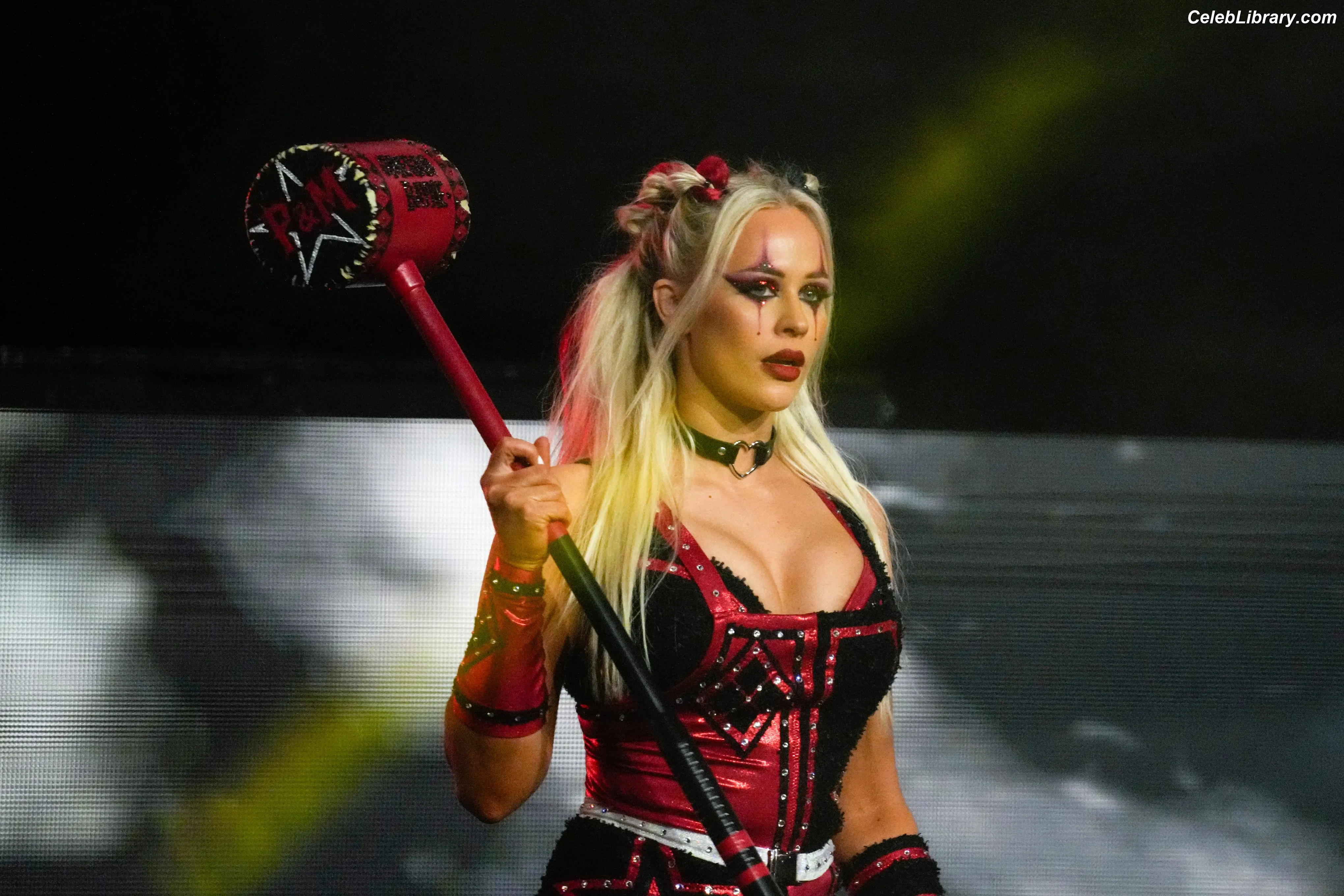 Penelope Ford photo 11 of 214