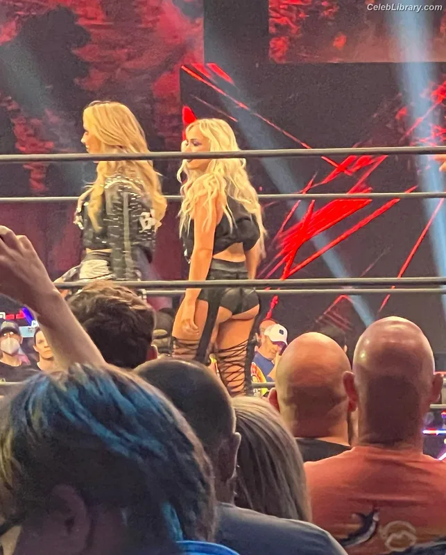 Penelope Ford photo 17 of 215