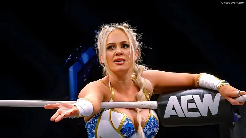Penelope Ford photo 22 of 215