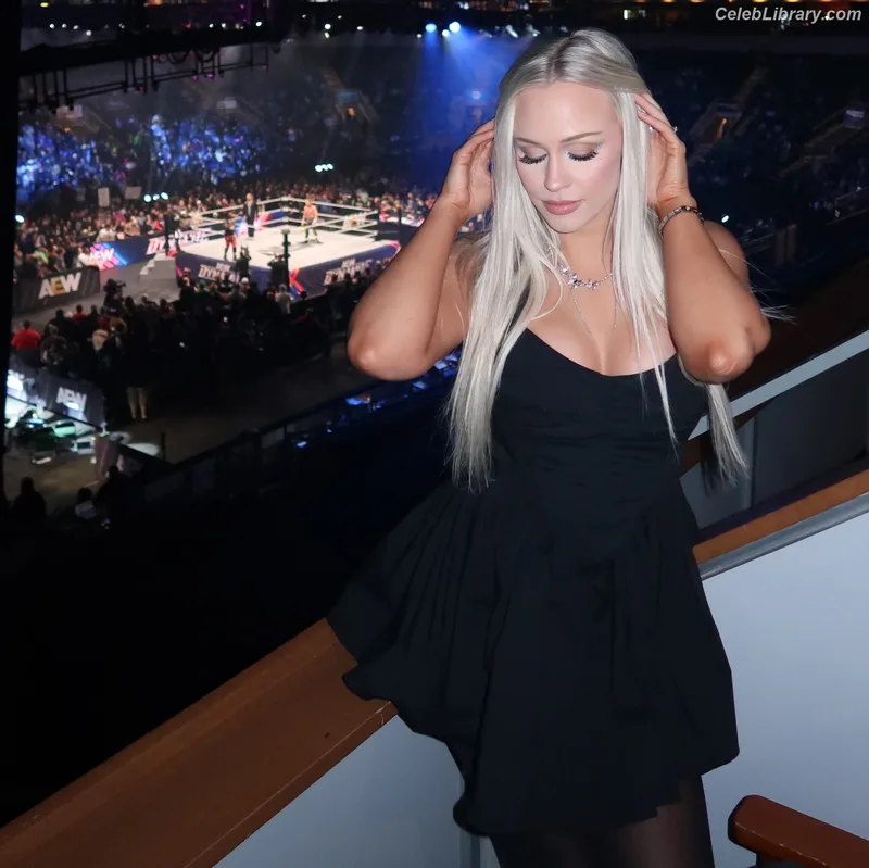 Penelope Ford photo 17 of 215