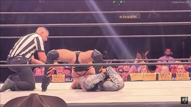Penelope Ford photo 23 of 215