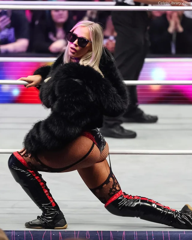 Penelope Ford photo 11 of 215