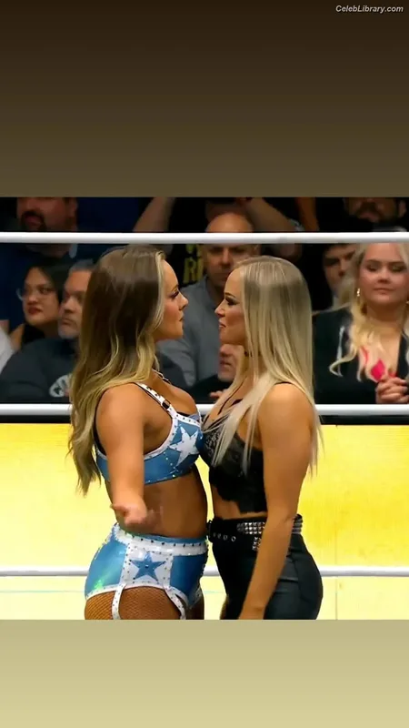Penelope Ford photo 20 of 215