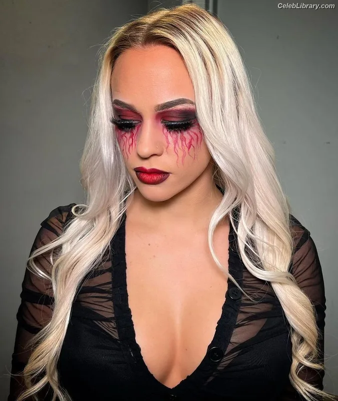 Penelope Ford photo 24 of 215