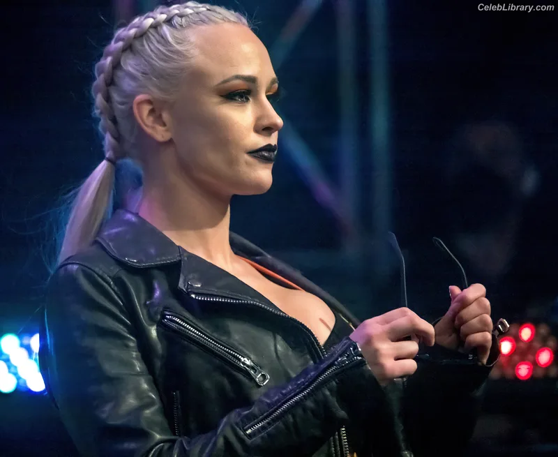 Penelope Ford photo 22 of 215