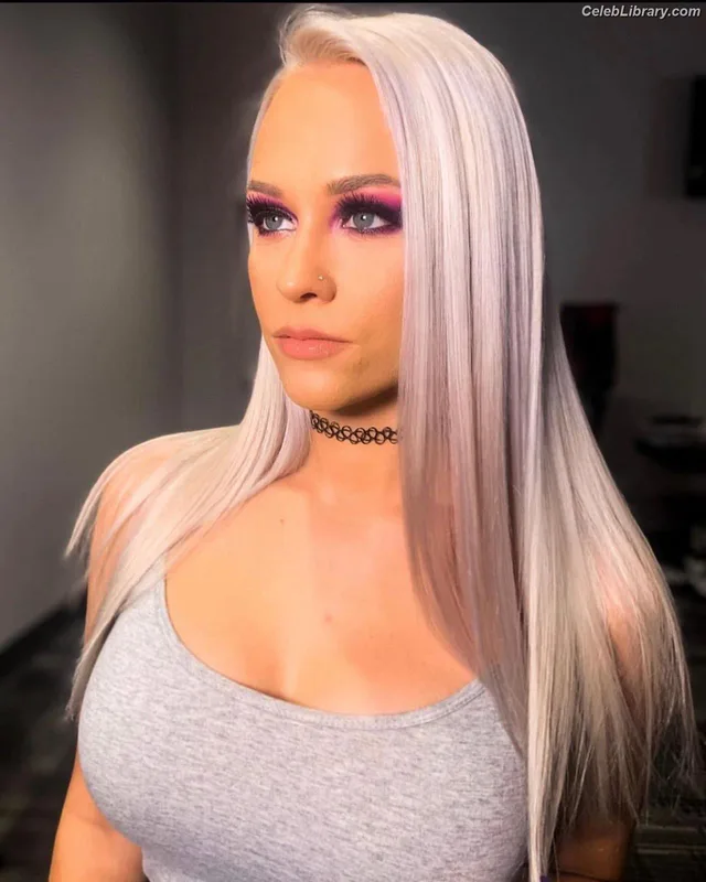 Penelope Ford photo 17 of 215