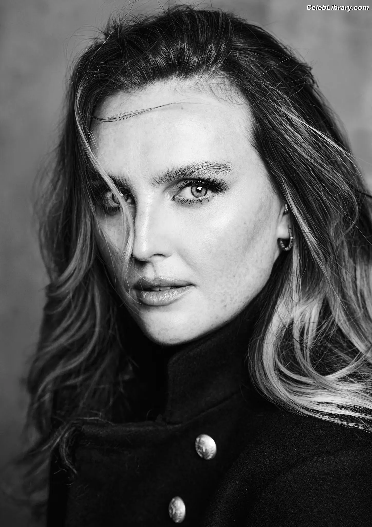 Perrie Edwards photo 23 of 321