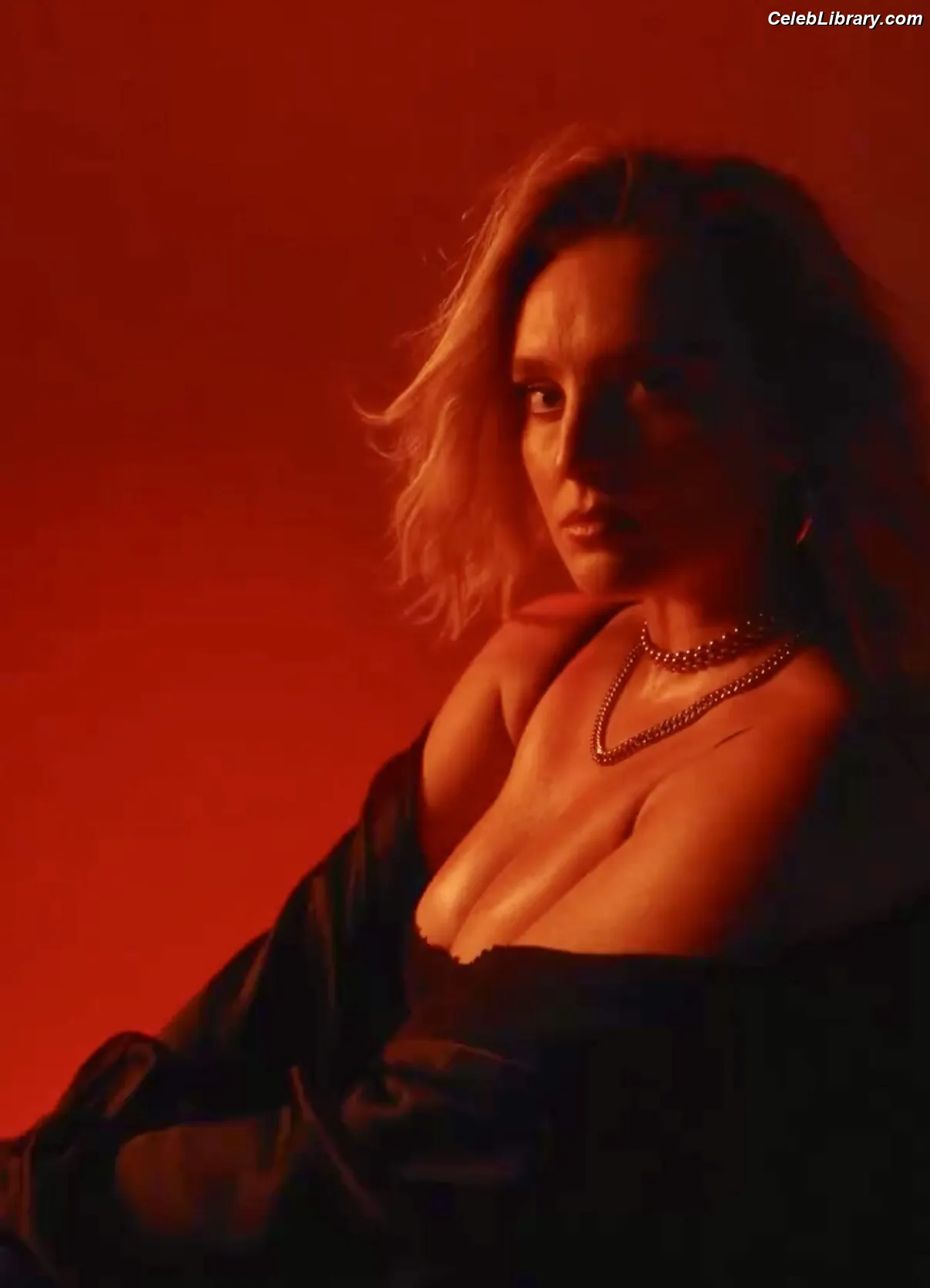Perrie Edwards photo 11 of 321