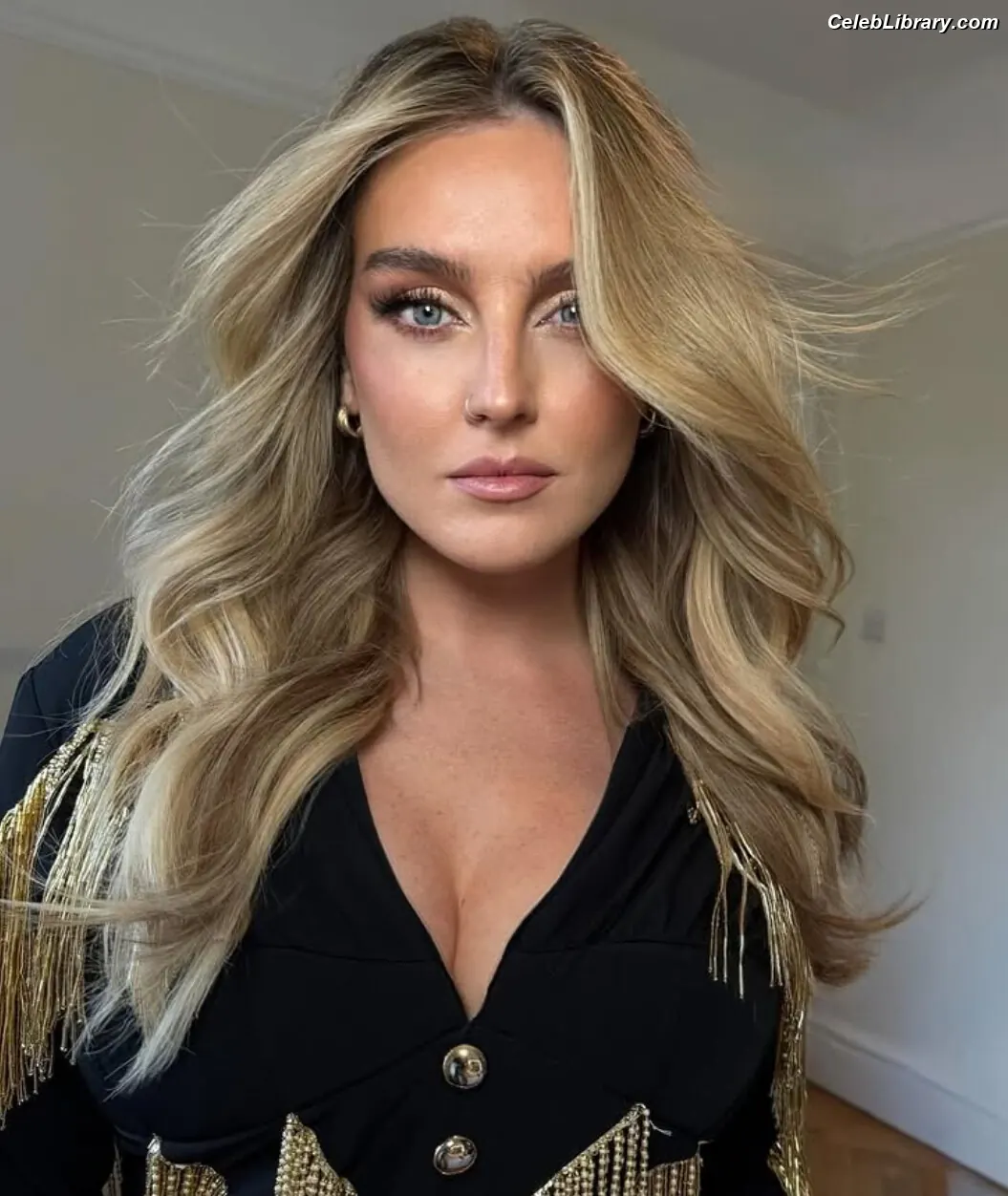 Perrie Edwards photo 18 of 321