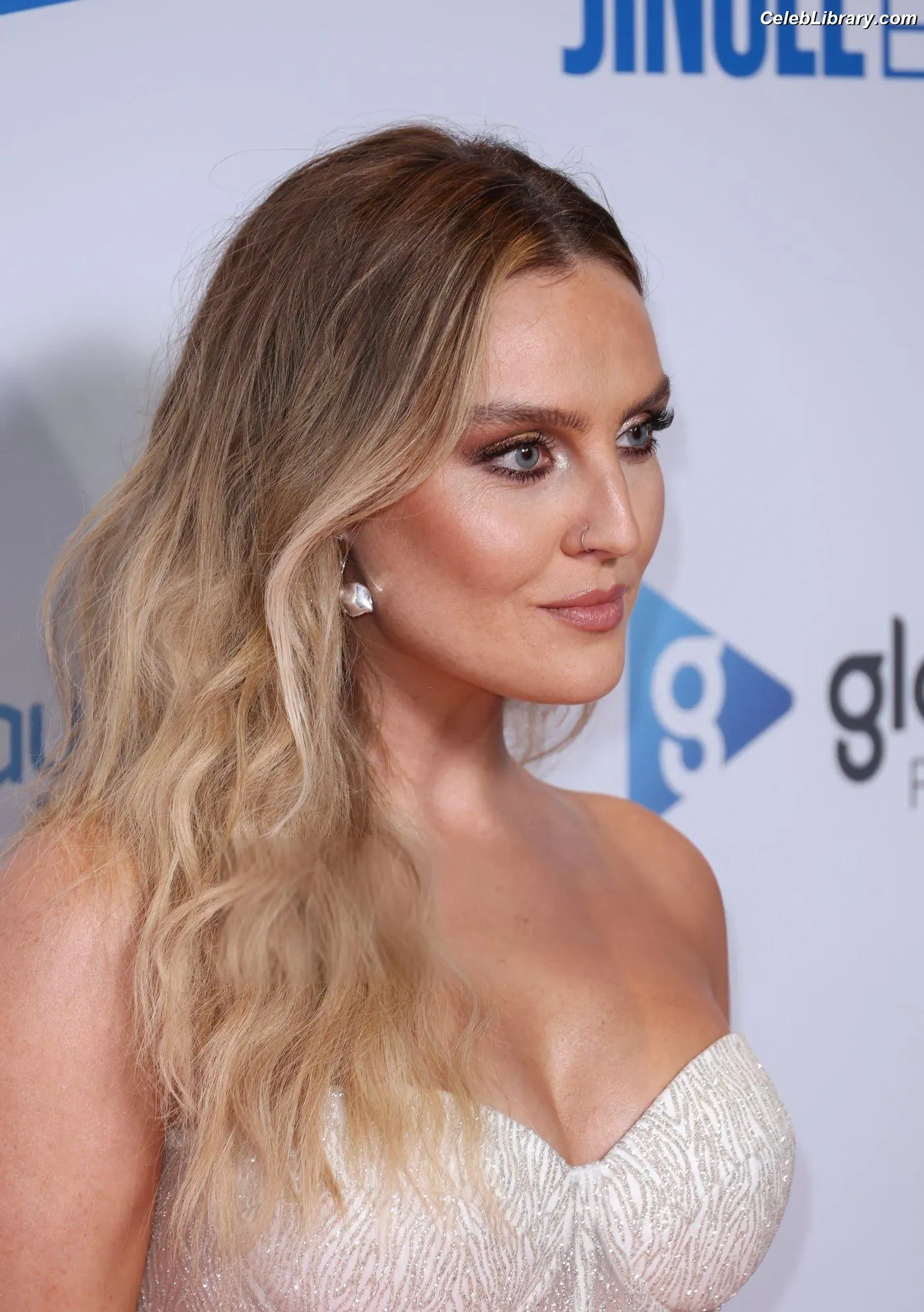 Perrie Edwards photo 5 of 321