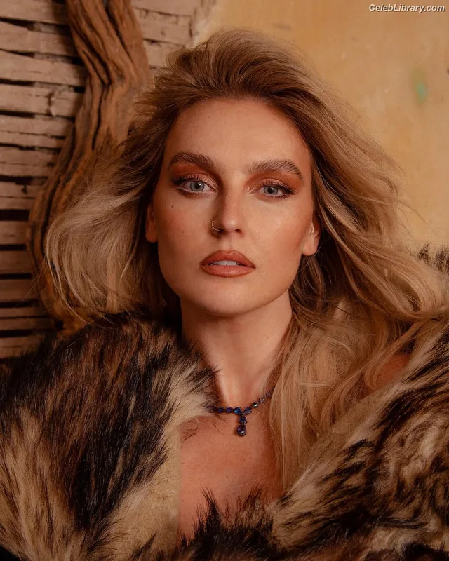Perrie Edwards photo 3 of 322