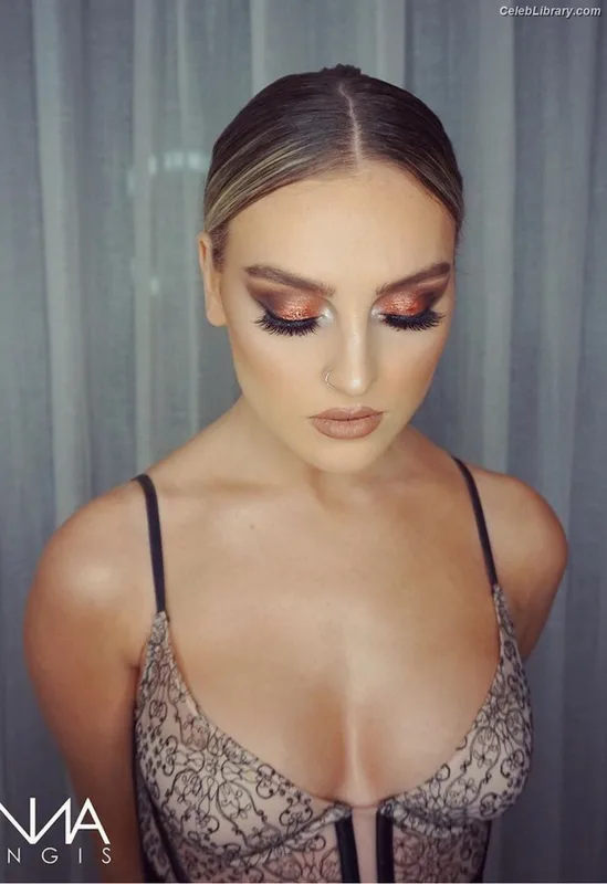 Perrie Edwards photo 3 of 322