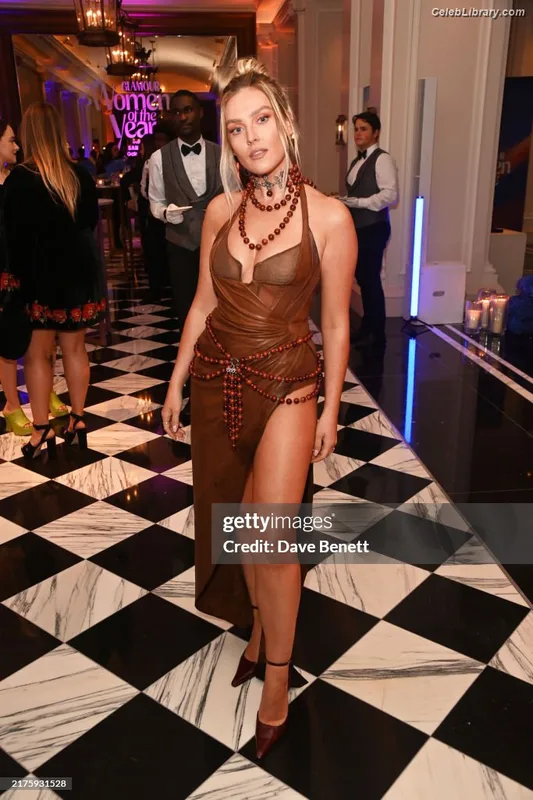 Perrie Edwards photo 15 of 322