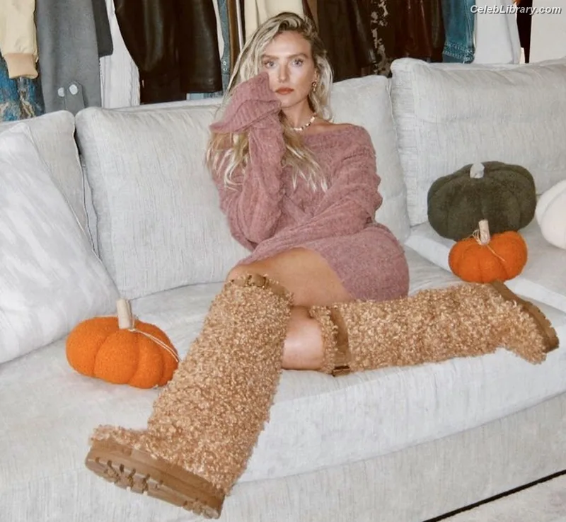 Perrie Edwards photo 12 of 322