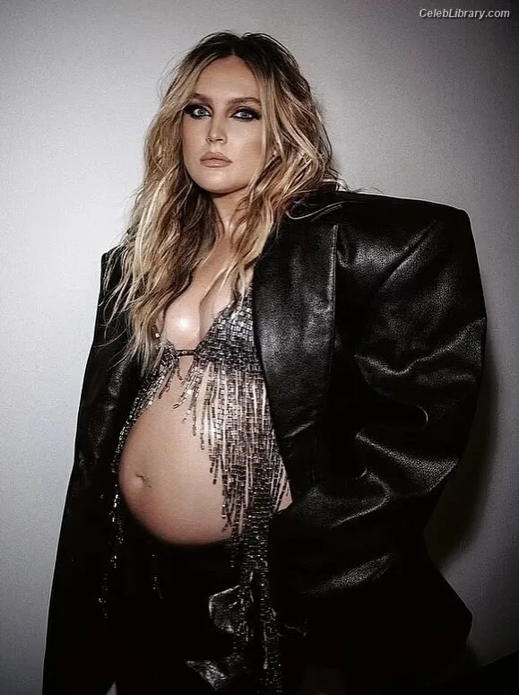 Perrie Edwards photo 20 of 322