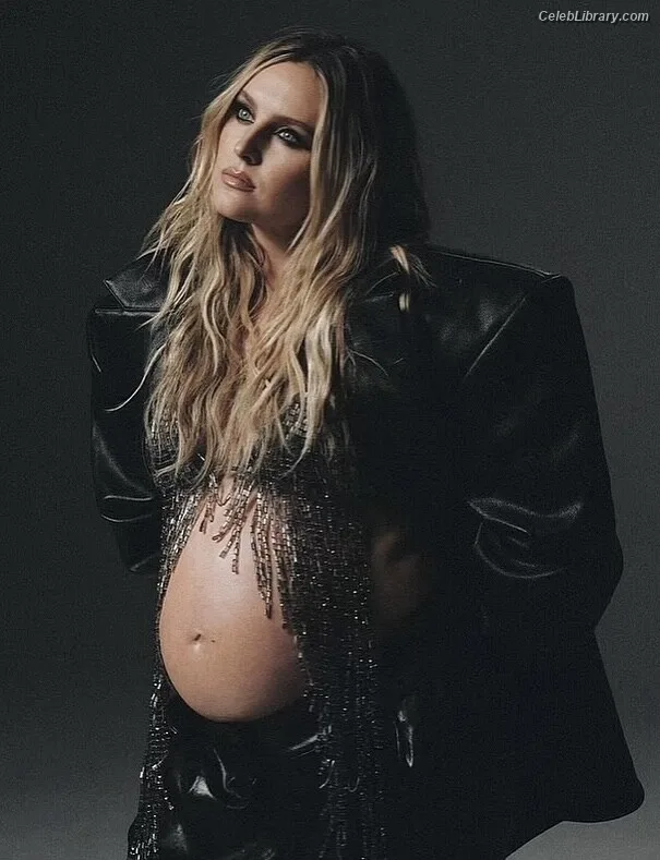 Perrie Edwards photo 21 of 322
