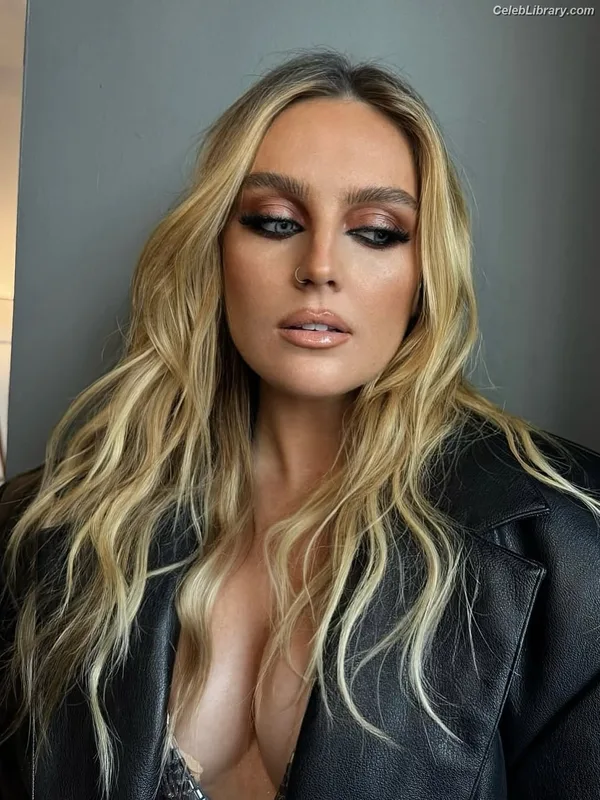 Perrie Edwards photo 2 of 322