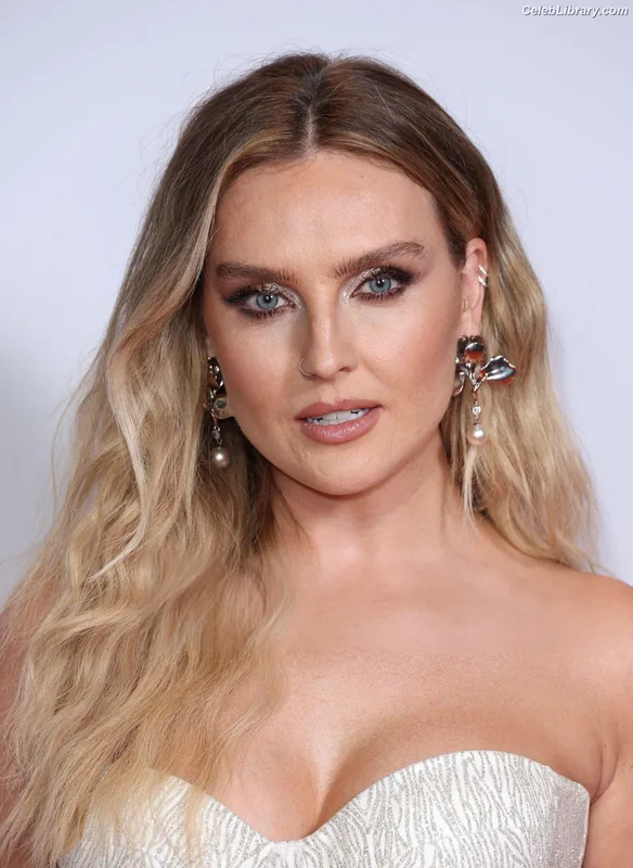 Perrie Edwards photo 6 of 322