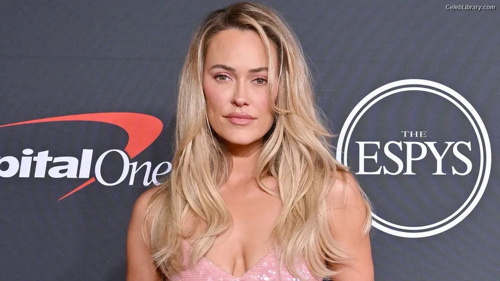 Peta Murgatroyd photo 2 of 10