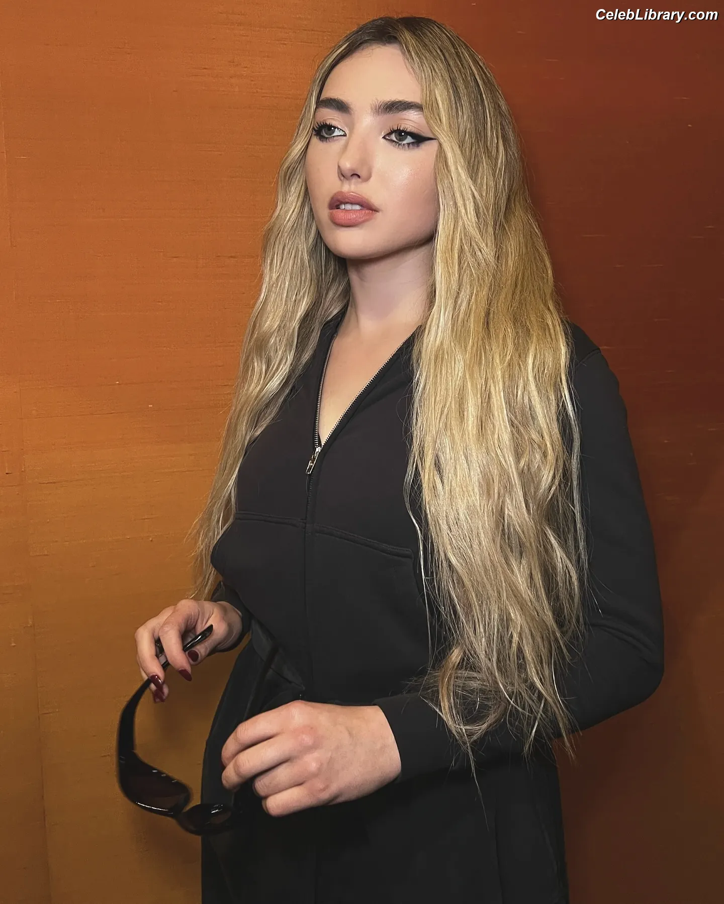Peyton List photo 1 of 1016