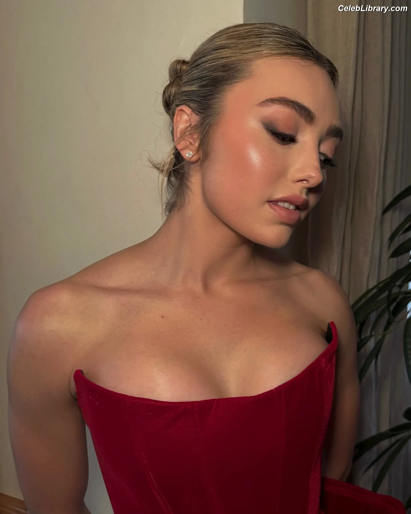 Peyton List photo 4 of 1016