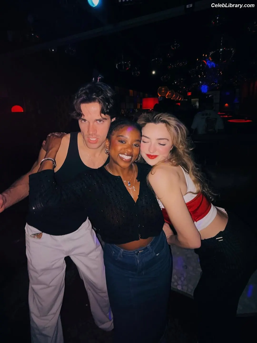 Peyton List photo 18 of 1016