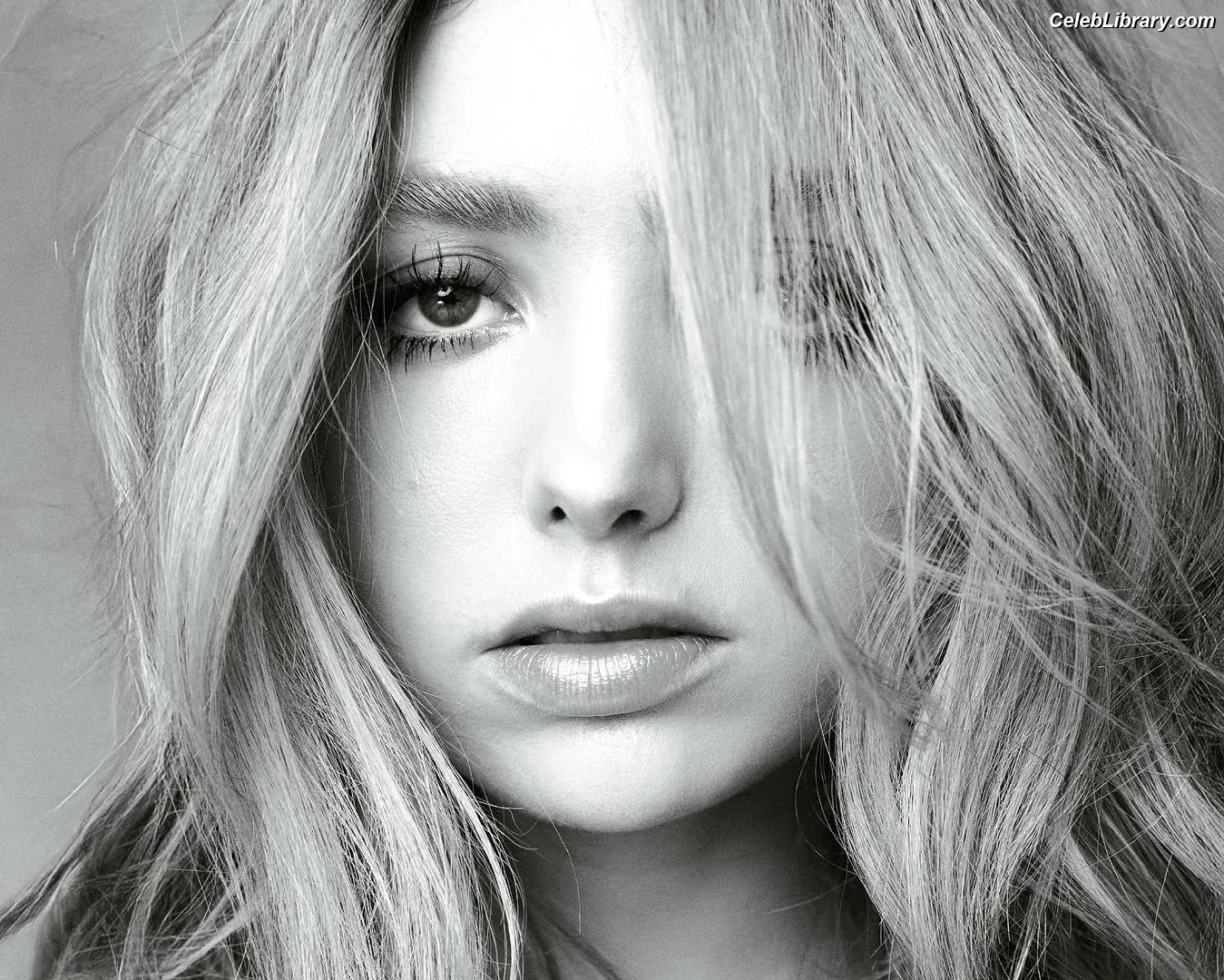 Peyton List photo 23 of 1016