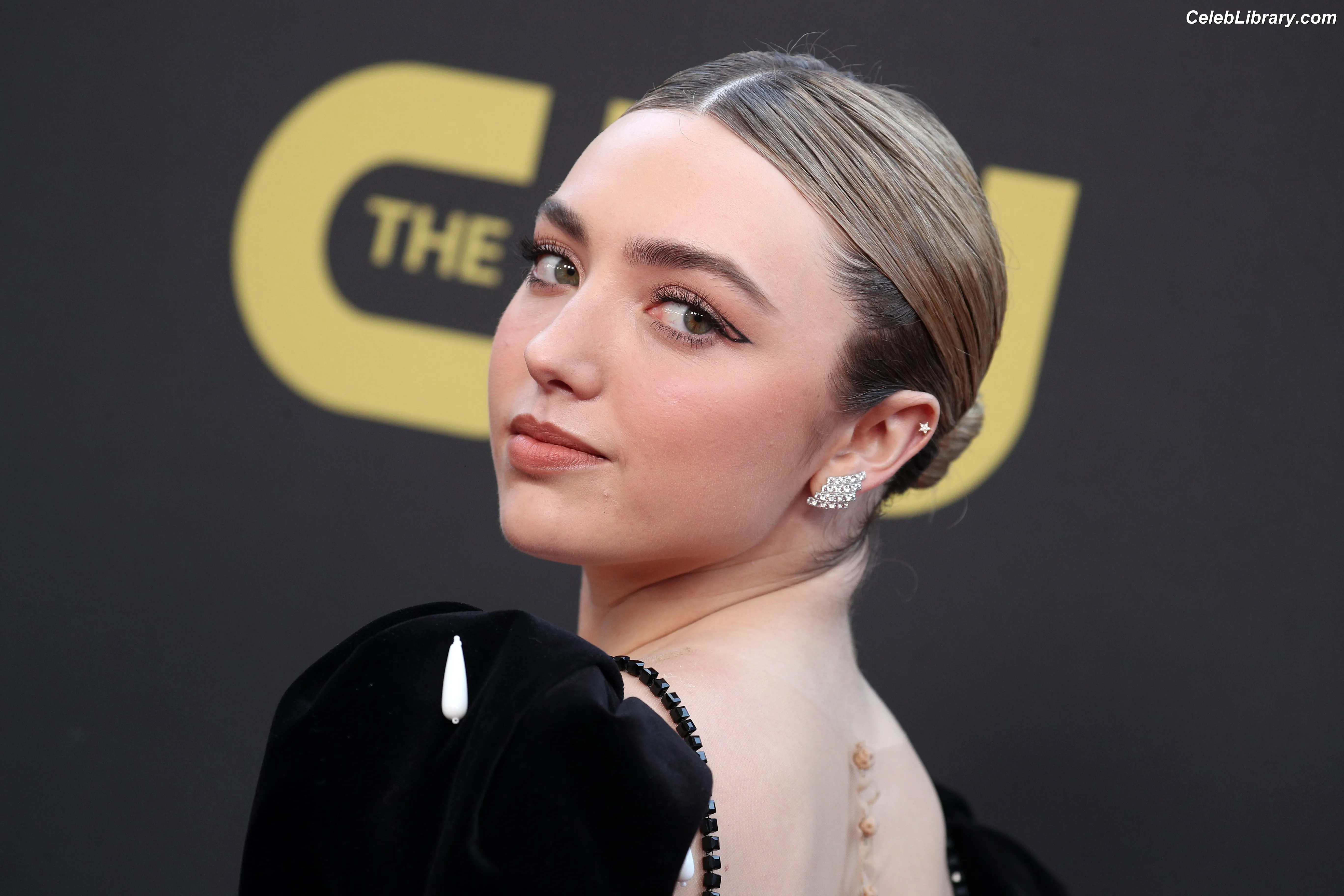 Peyton List photo 1 of 1016