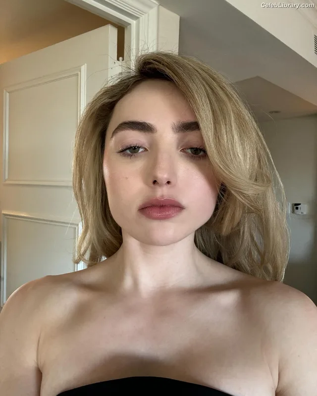 Peyton List photo 13 of 1015